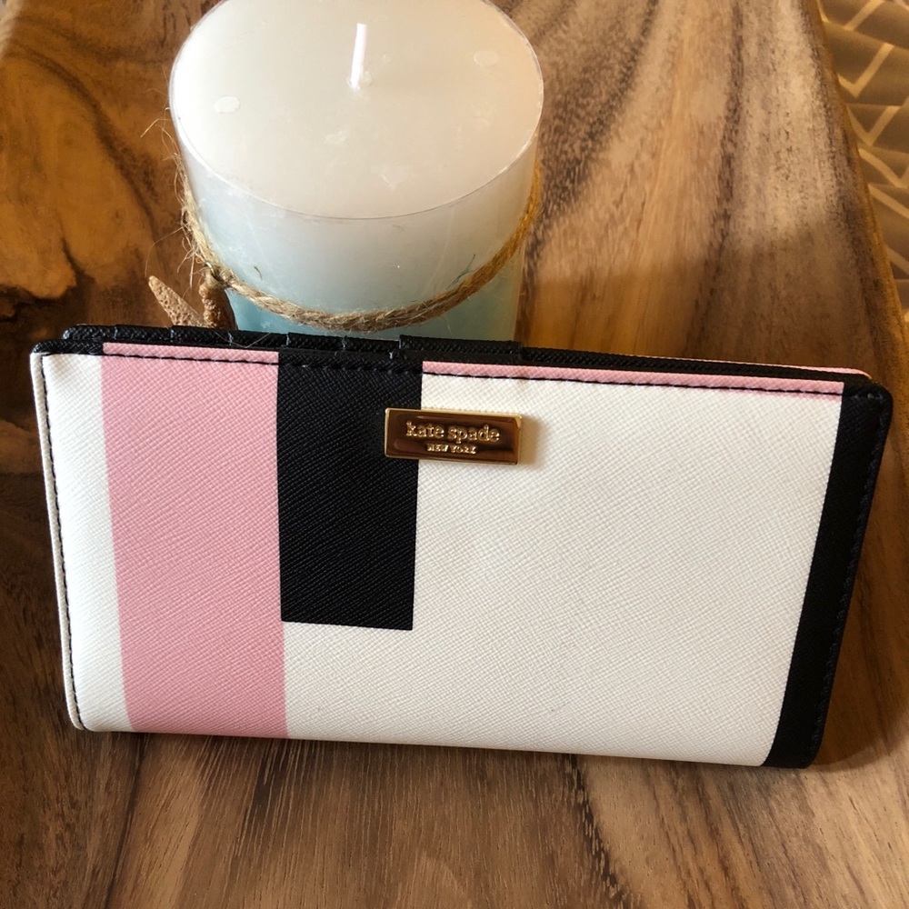 NWT Kate Spade Wallet